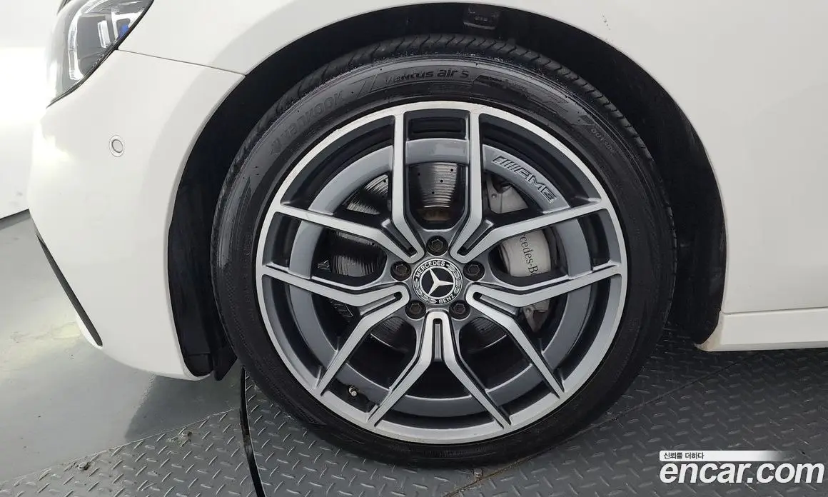 Mercedes-Benz E-Class 2020 1.9 автомат (гидро), фото 5