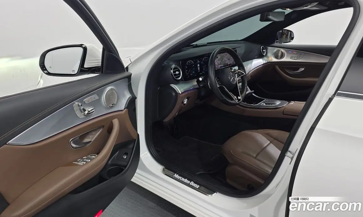 Mercedes-Benz E-Class 2021 2.0 автомат (гидро), фото 13