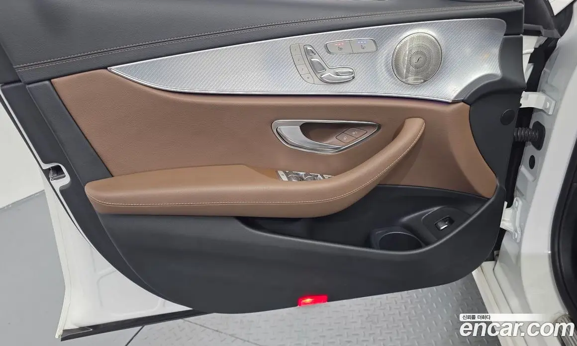 Mercedes-Benz E-Class 2021 2.0 автомат (гидро), фото 14