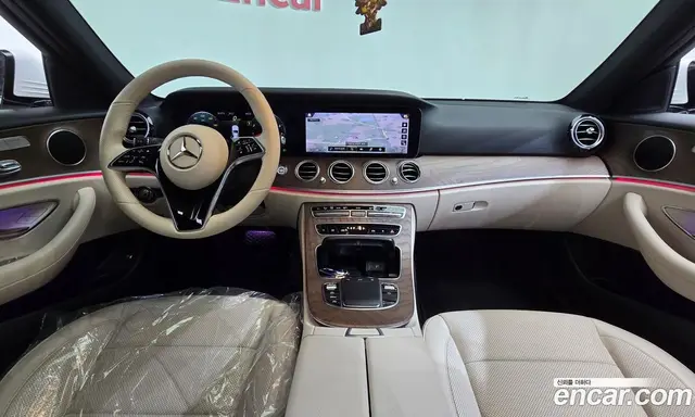Mercedes-Benz E-Class, 2021, 77 007 км