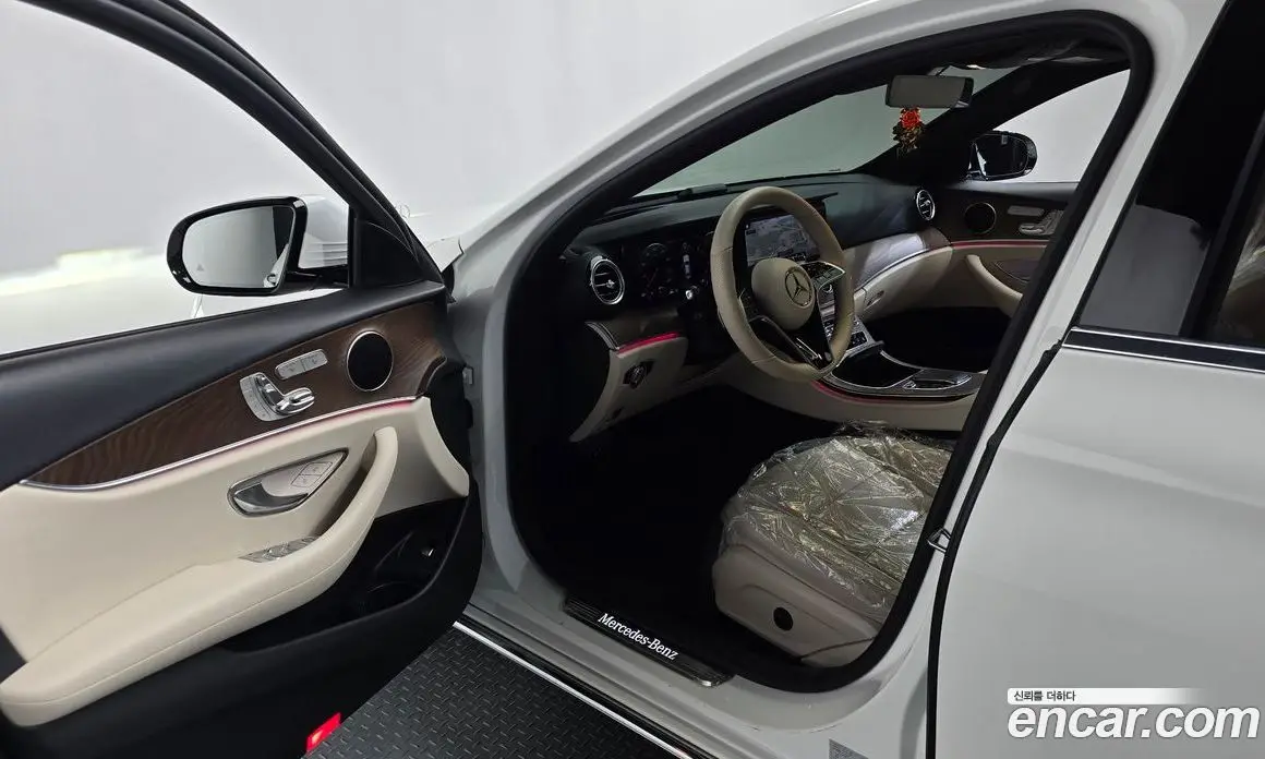 Mercedes-Benz E-Class 2021 2.0 автомат (гидро), фото 13