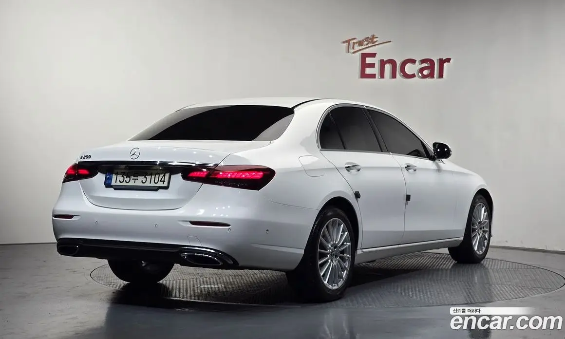 Mercedes-Benz E-Class 2021 2.0 автомат (гидро), фото 3