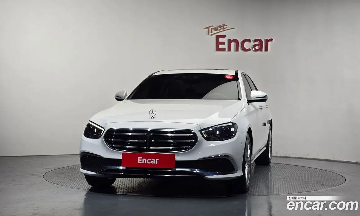 Mercedes-Benz E-Class 2021 2.0 автомат (гидро), фото 4