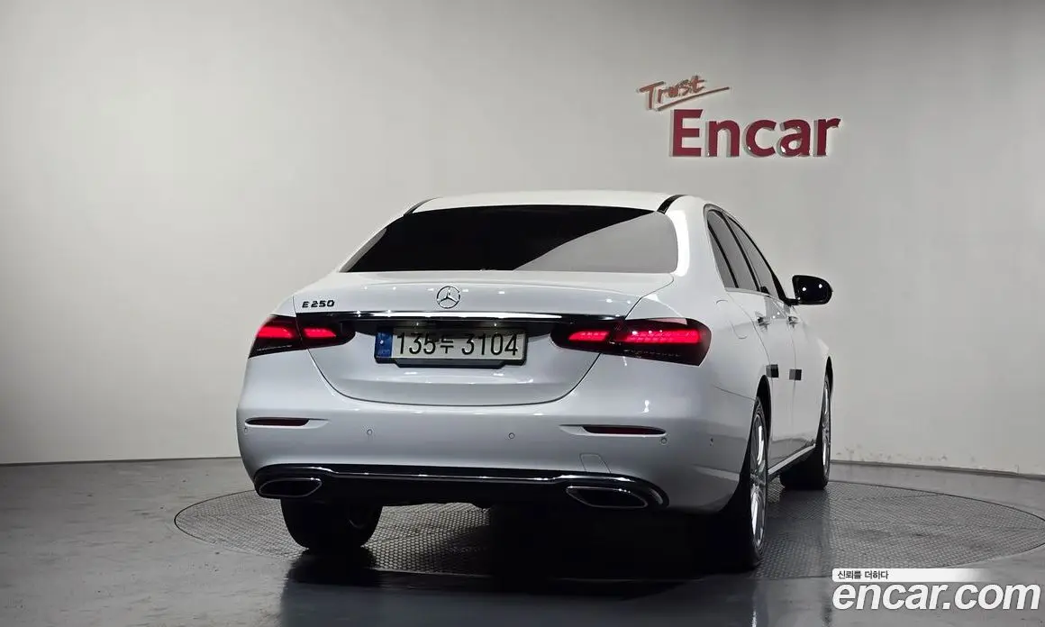 Mercedes-Benz E-Class 2021 2.0 автомат (гидро), фото 5