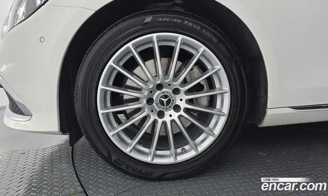 Mercedes-Benz E-Class 2021 2.0 автомат (гидро), миниатюра 7