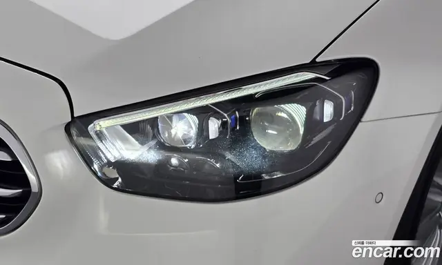 Mercedes-Benz E-Class 2021 2.0 автомат (гидро), миниатюра 9