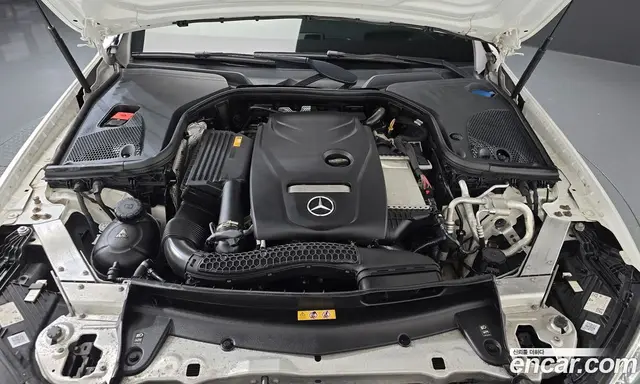 Mercedes-Benz E-Class 2021 2.0 автомат (гидро), миниатюра 10