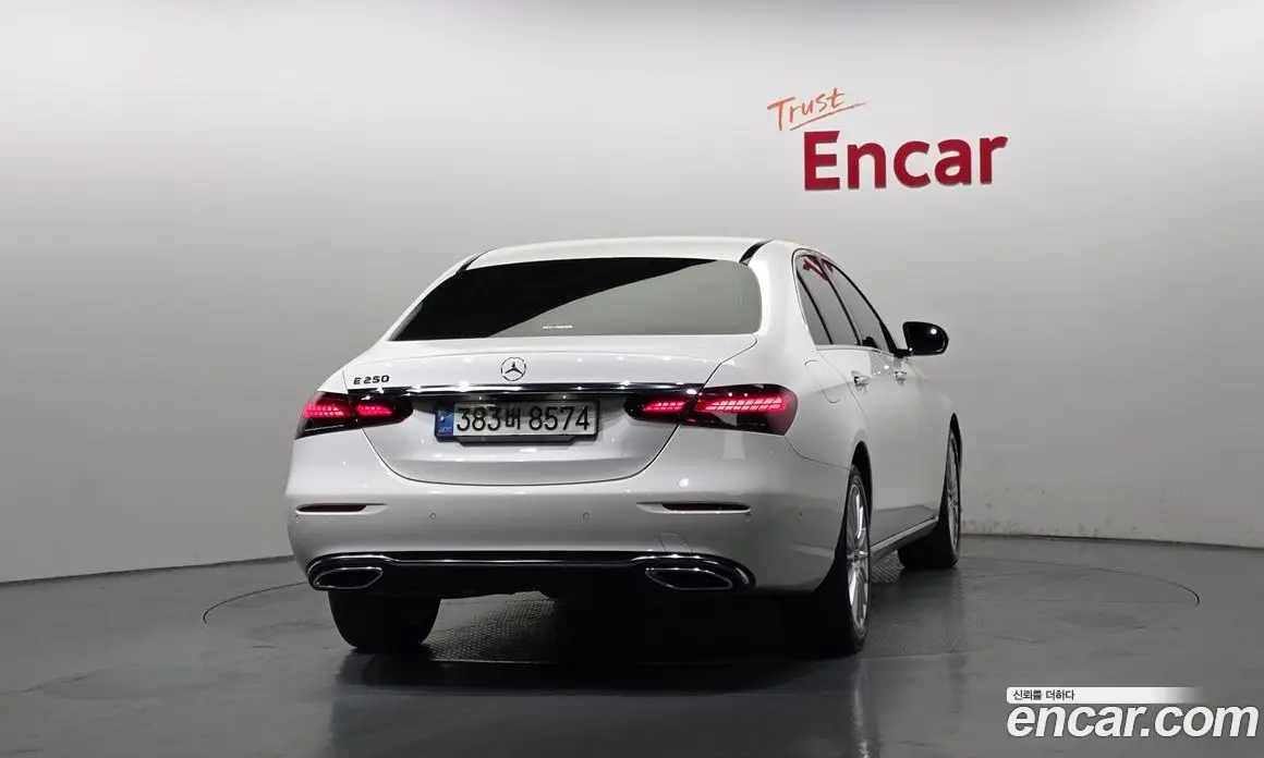 Mercedes-Benz E-Class 2021 2.0 автомат (гидро), фото 4