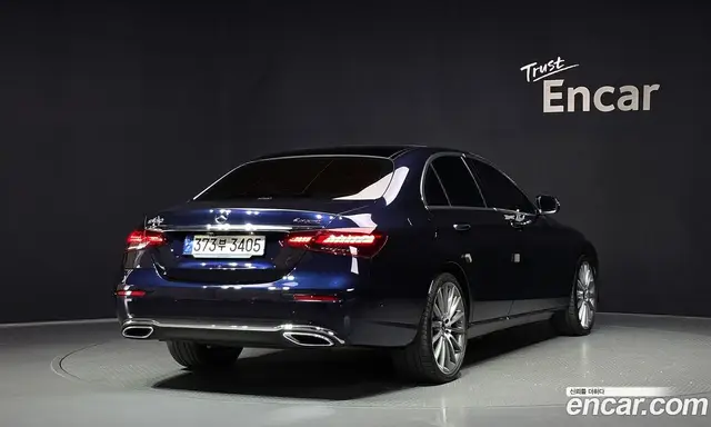 Mercedes-Benz E-Class 2023 3.0 автомат (гидро), миниатюра 2 Mercedes-Benz E-Class 2023 3.0 автомат (гидро), миниатюра 2