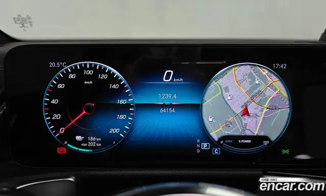 Mercedes-Benz EQB 2022 0.2 автомат (гидро), миниатюра 11