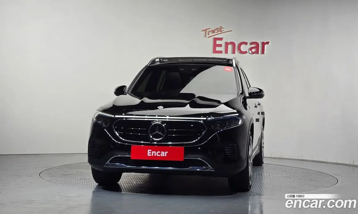 Mercedes-Benz EQB 2022 0.2 автомат (гидро), фото 3