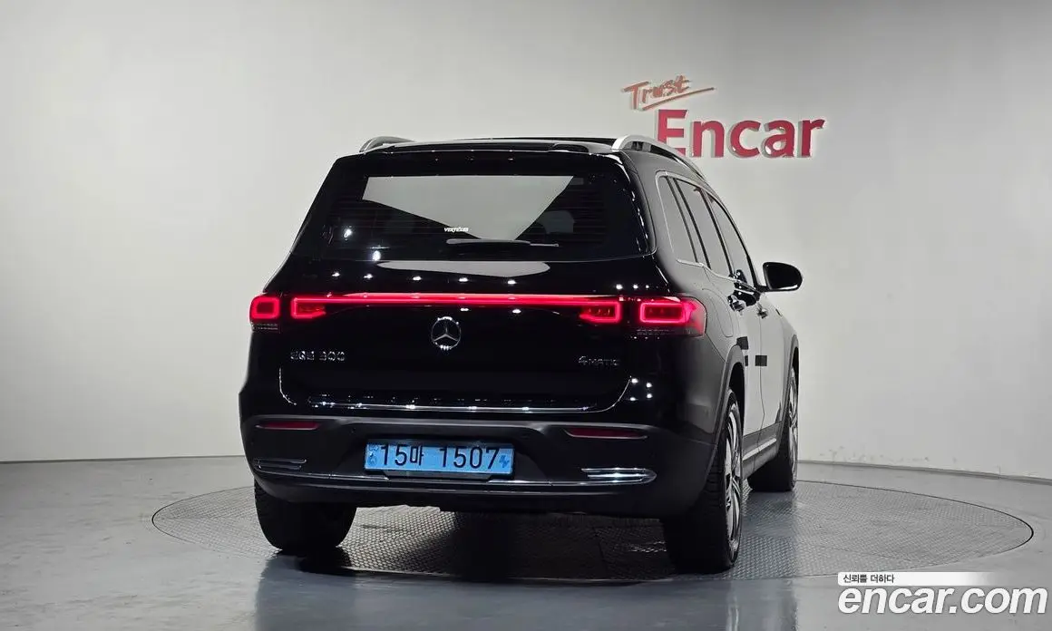 Mercedes-Benz EQB 2022 0.2 автомат (гидро), фото 4