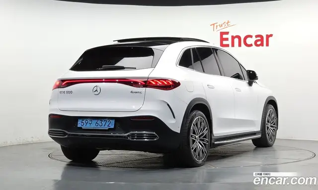 Mercedes-Benz EQE, 2023, 18 131 км