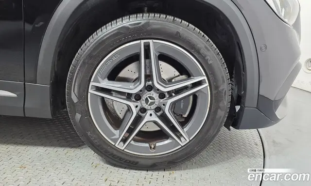 Mercedes-Benz GLA-Class 2020 2.0 автомат (гидро), миниатюра 6