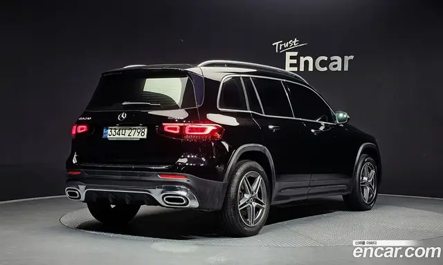 Mercedes-Benz GLB-Class 2021 2.0 автомат (гидро), миниатюра 2