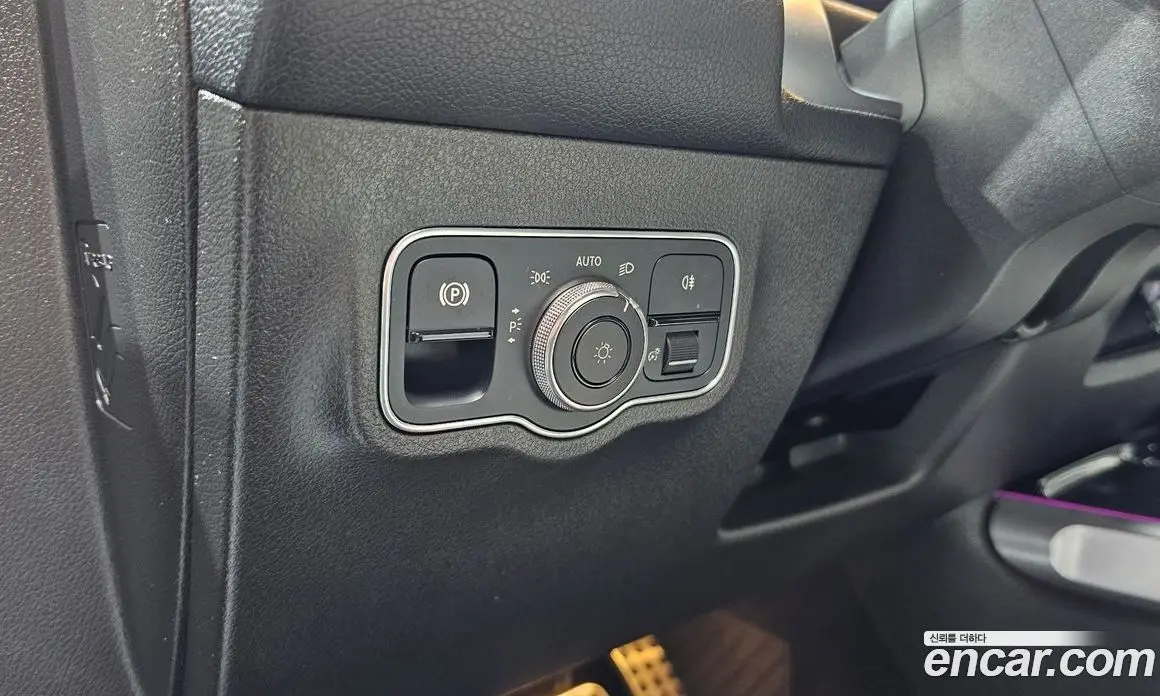Mercedes-Benz GLB-Class 2021 2.0 автомат (гидро), фото 15