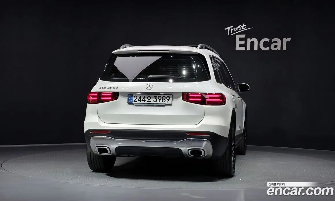 Mercedes-Benz GLB-Class 2024 1.9 автомат (гидро), фото 4