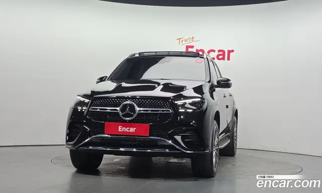 Mercedes-Benz GLE-Class 2024 3.0 автомат (гидро), миниатюра 3