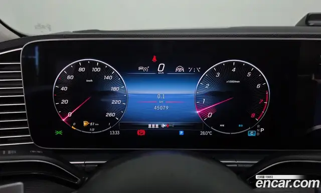 Mercedes-Benz GLE-Class 2024 3.0 автомат (гидро), миниатюра 8