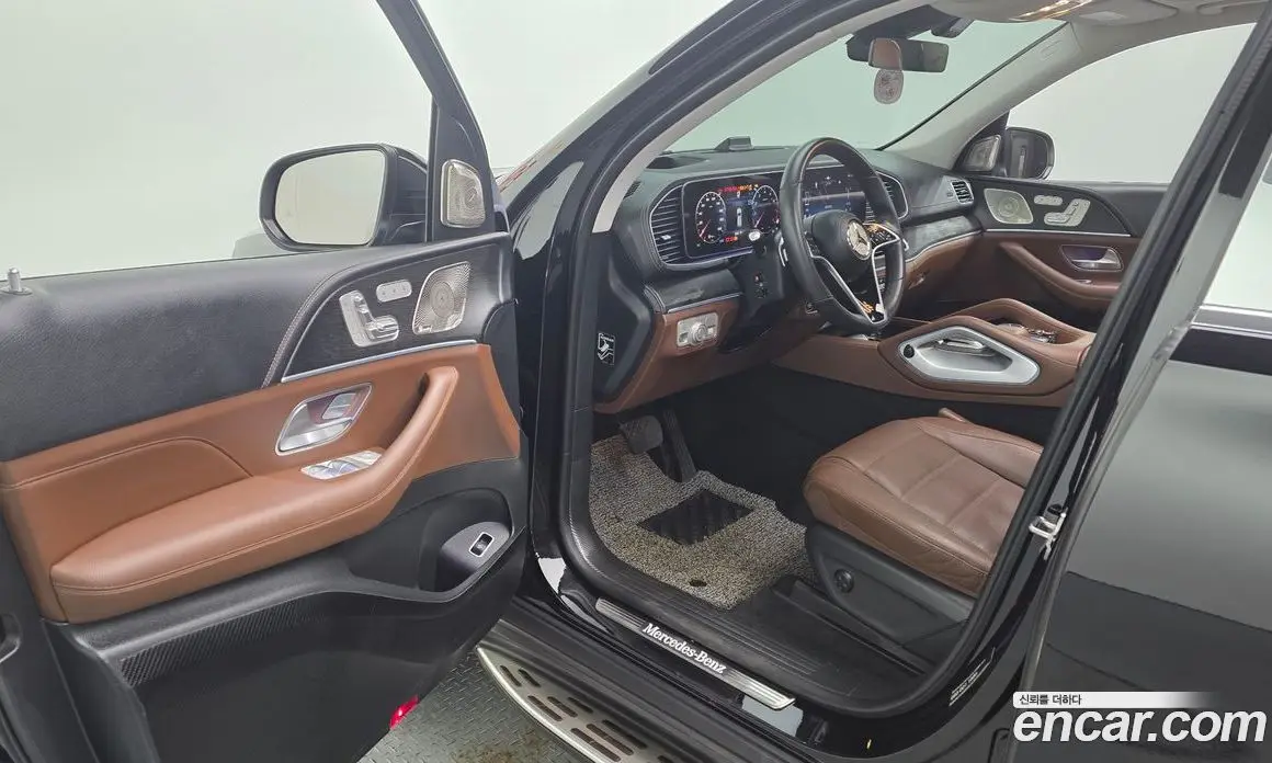 Mercedes-Benz GLE-Class 2024 3.0 автомат (гидро), фото 10