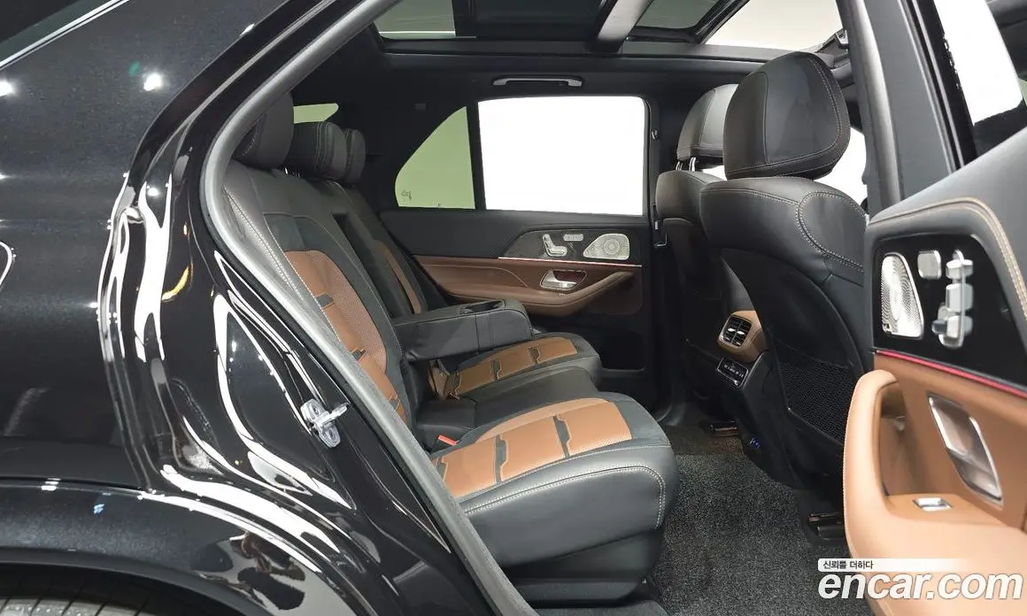 Mercedes-Benz GLE-Class 2026 3.0 автомат (гидро), фото 17