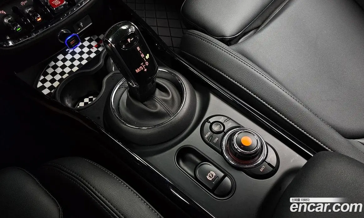 Mini Clubman 2019 1.5 автомат (гидро), фото 12