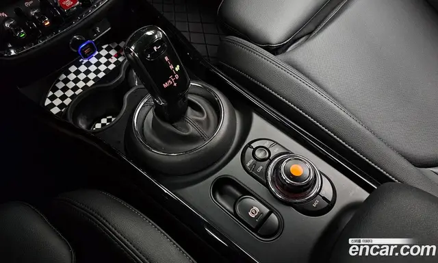 Mini Clubman 2019 1.5 автомат (гидро), миниатюра 12