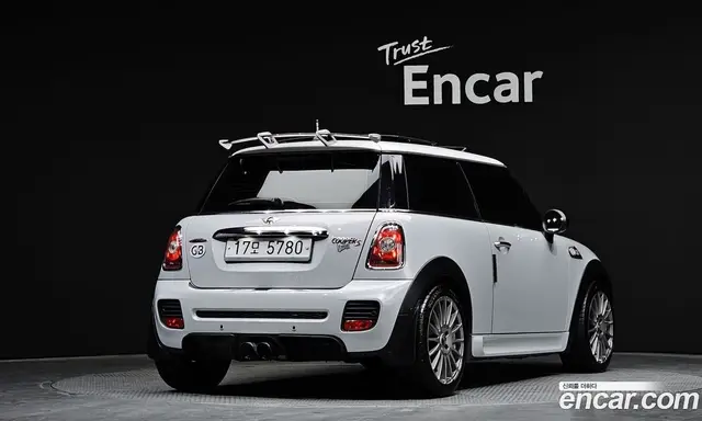 Mini Cooper 2010 1.6 автомат (гидро), миниатюра 2