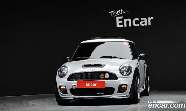 Mini Cooper 2010 1.6 автомат (гидро), миниатюра 3