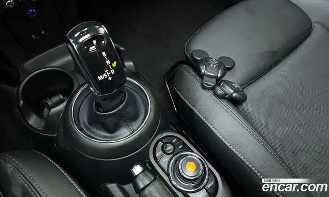 Mini Cooper 2019 1.5 автомат (гидро), миниатюра 9