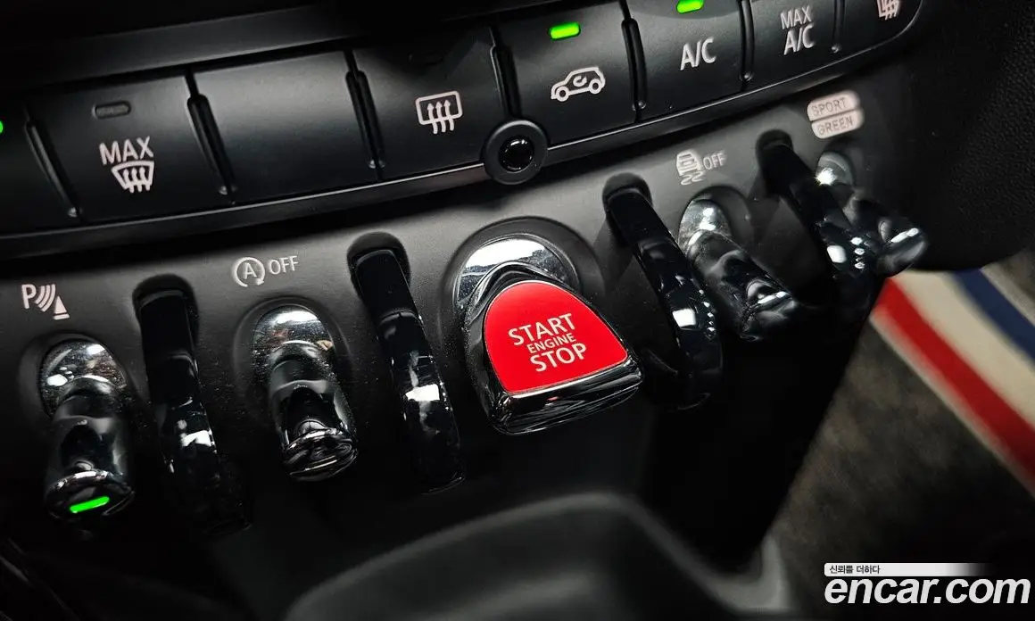 Mini Cooper 2021 2.0 автомат (гидро), фото 28