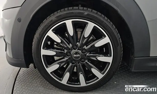 Mini Cooper 2021 2.0 автомат (гидро), миниатюра 4