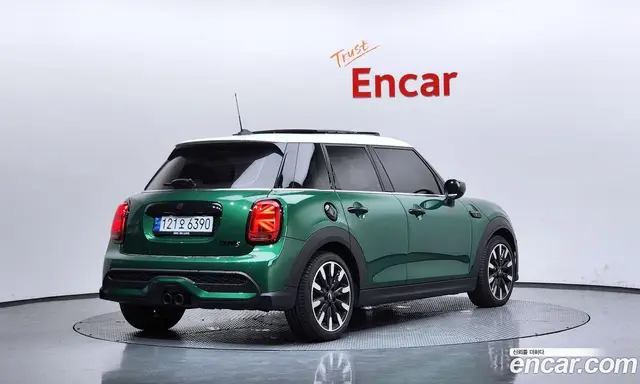 Mini Cooper 2022 2.0 автомат (гидро), миниатюра 2