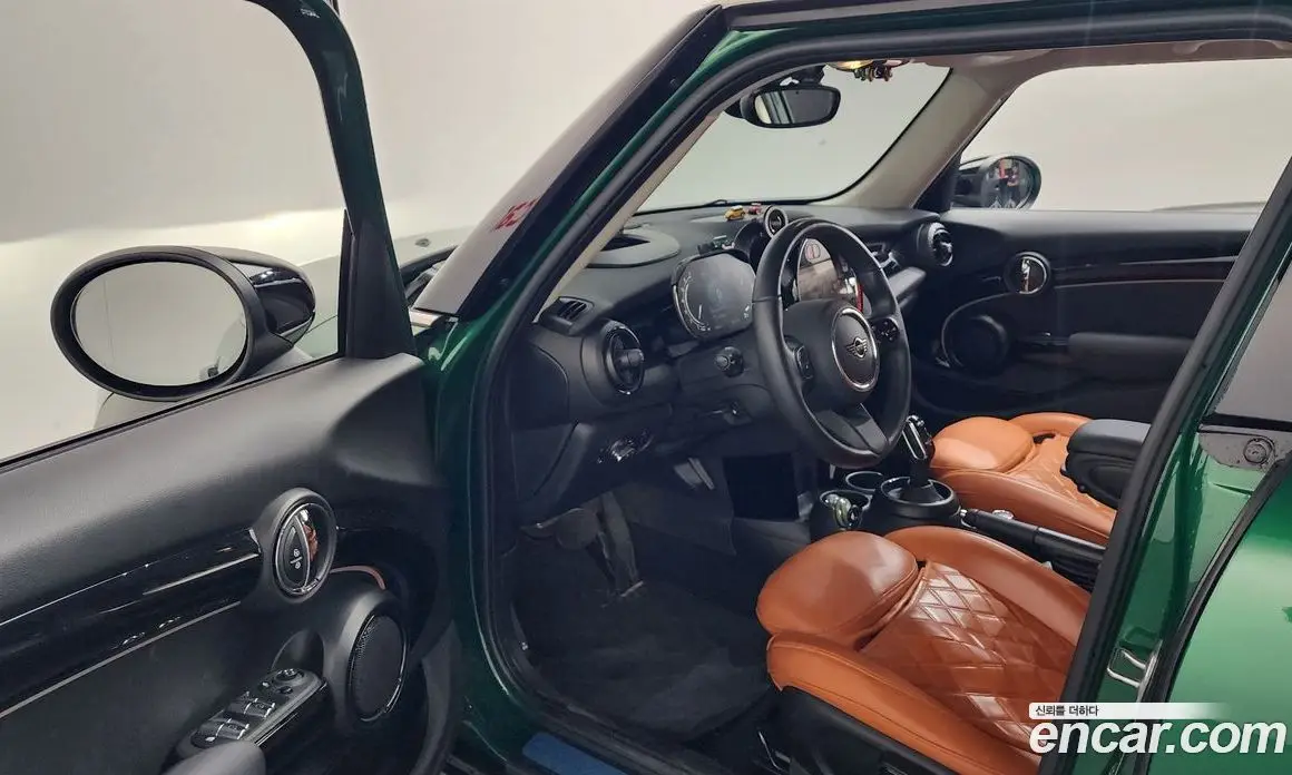 Mini Cooper 2022 2.0 автомат (гидро), фото 13