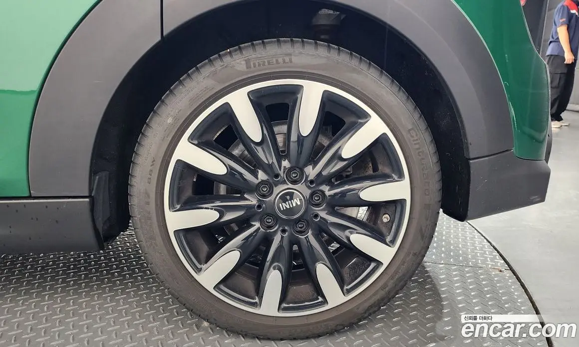 Mini Cooper 2022 2.0 автомат (гидро), фото 7