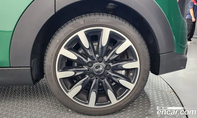Mini Cooper 2022 2.0 автомат (гидро), миниатюра 7