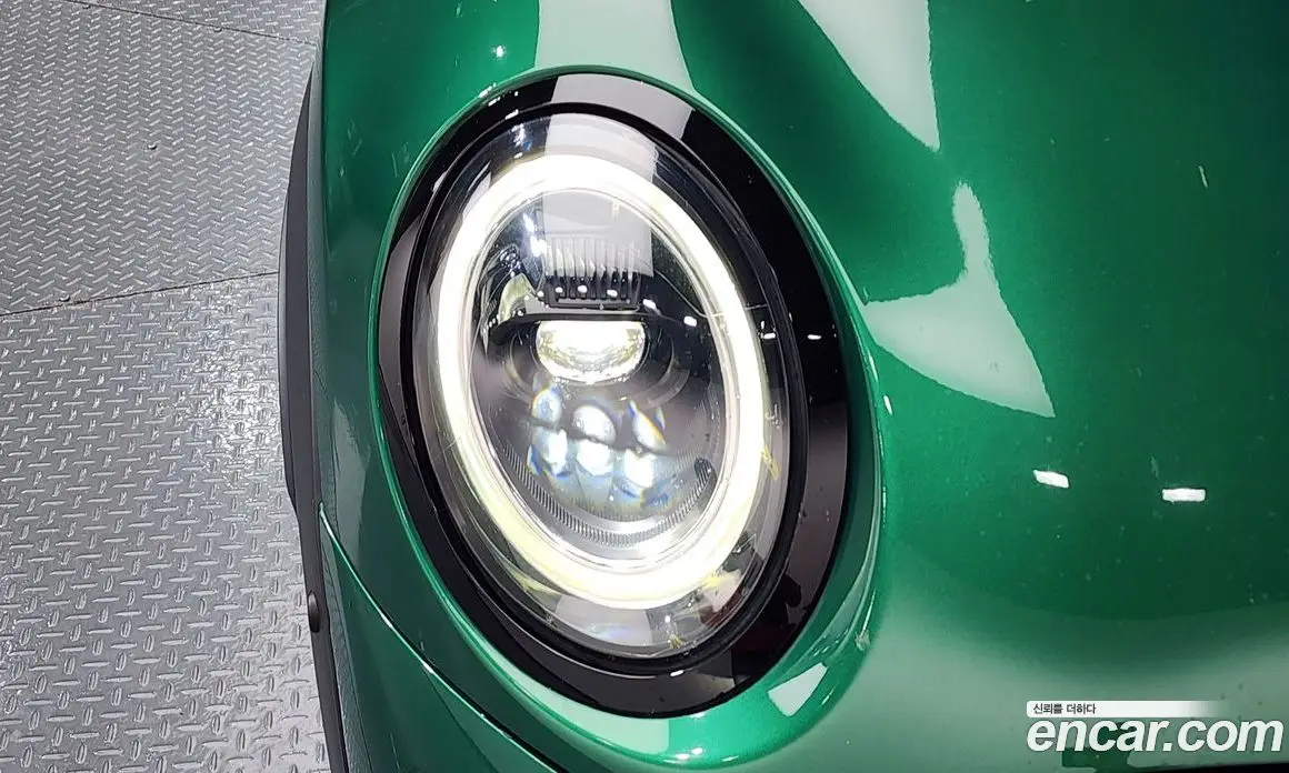 Mini Cooper 2022 2.0 автомат (гидро), фото 8