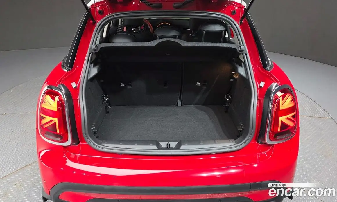 Mini Cooper 2022 1.5 автомат (гидро), фото 31