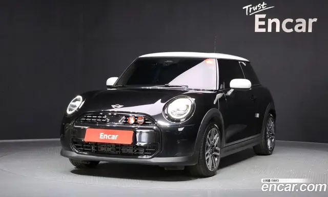Mini Cooper, 2024, 13 961 км