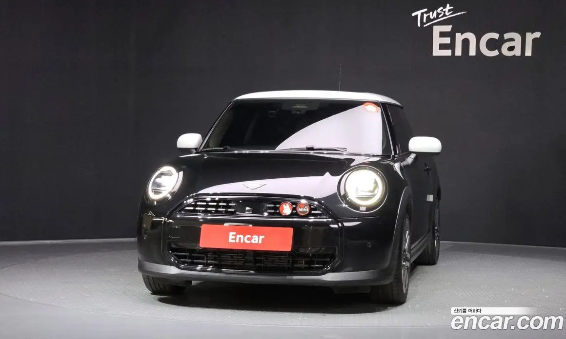 Mini Cooper 2024 2.0 автомат (гидро), фото 3