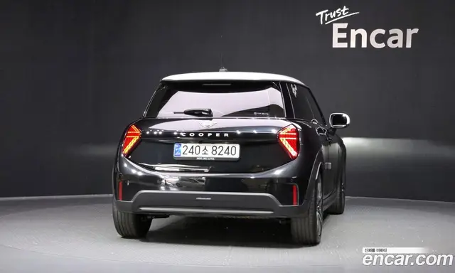 Mini Cooper 2024 2.0 автомат (гидро), миниатюра 4