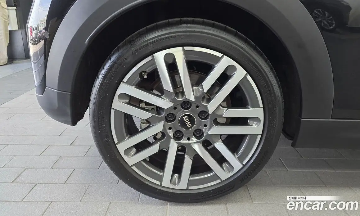 Mini Cooper 2024 2.0 автомат (гидро), фото 5