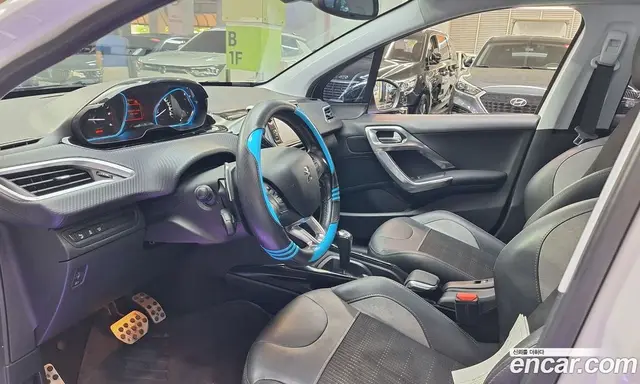 Peugeot 2008 2016 1.6 автомат (гидро), миниатюра 11