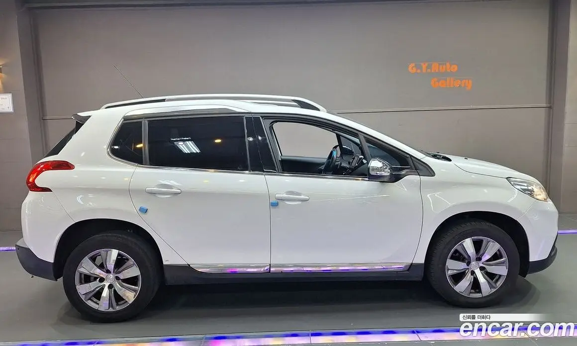 Peugeot 2008 2016 1.6 автомат (гидро), фото 4