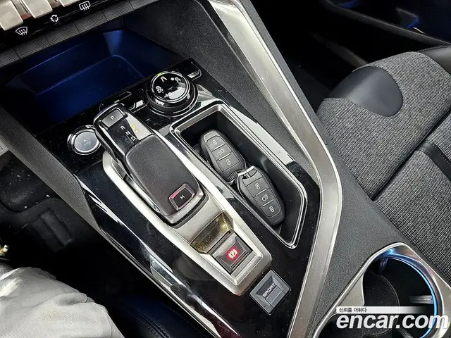 Peugeot 3008 2017 1.6 автомат (гидро), миниатюра 12