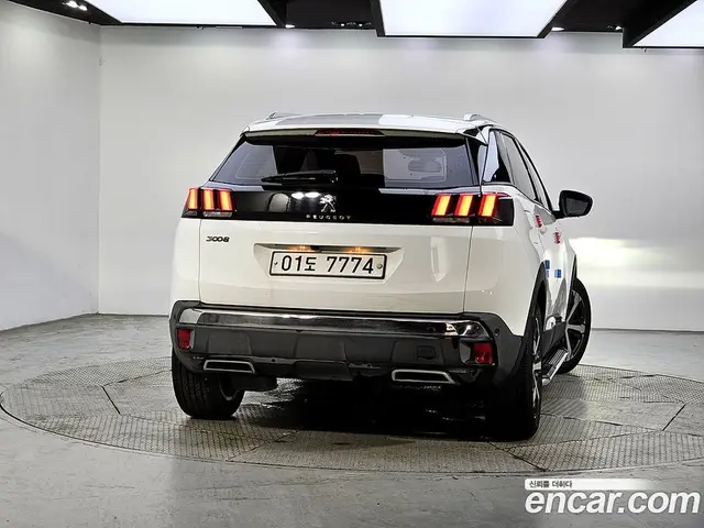 Peugeot 3008 2017 1.6 автомат (гидро), миниатюра 3