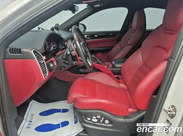 Porsche Cayenne 2021 3.0 автомат (гидро), миниатюра 11