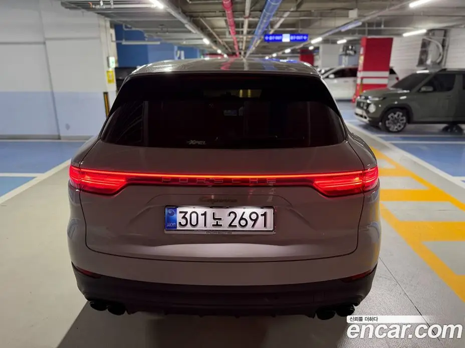 Porsche Cayenne 2023 3.0 автомат (гидро), фото 4