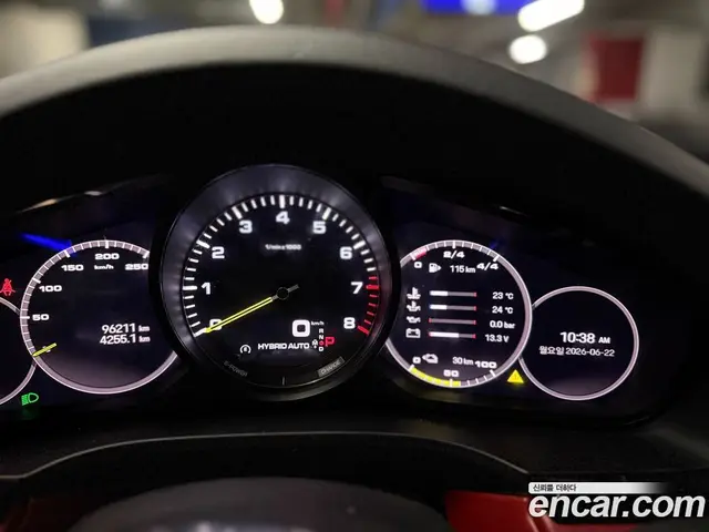 Porsche Cayenne 2023 3.0 автомат (гидро), миниатюра 10