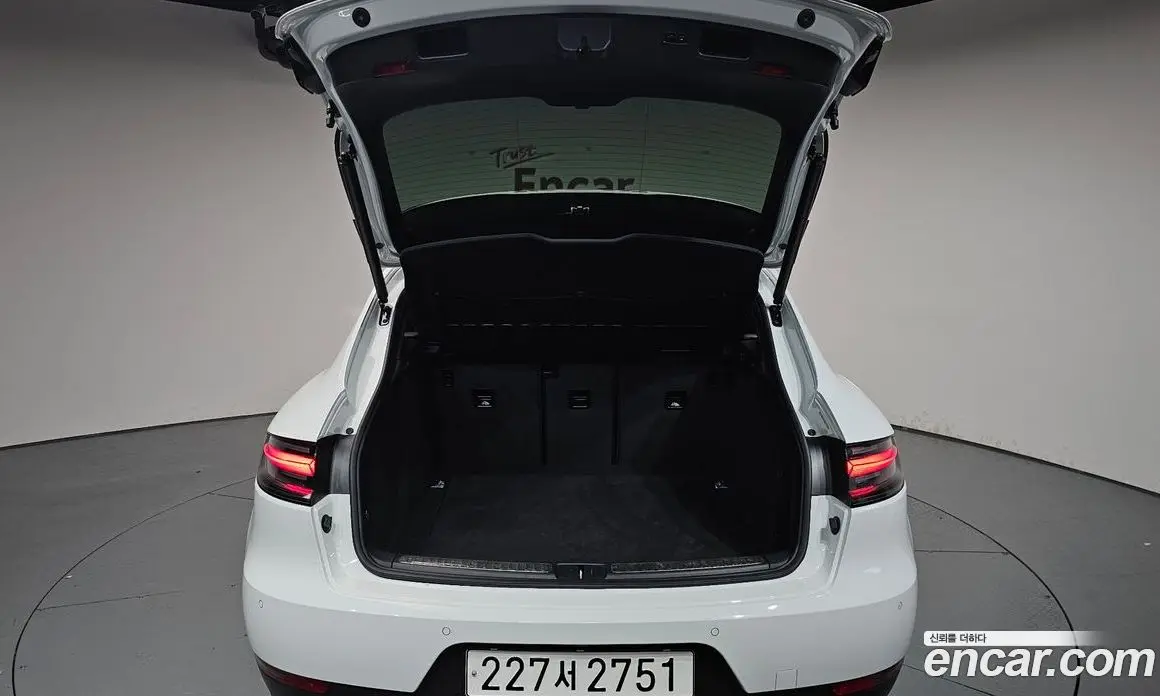Porsche Macan 2019 2.0 автомат (гидро), фото 20